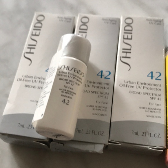 Dry shampoo and Shiseido sunscreen set - Picture 4 of 4